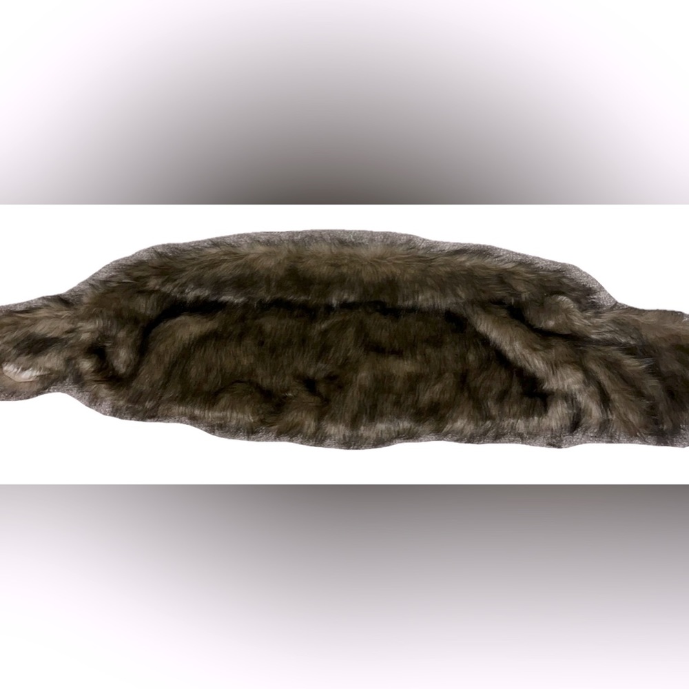Faux fur shawl